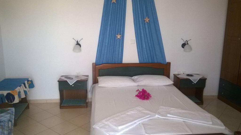Stolidi Apartment Adamantas  Room photo