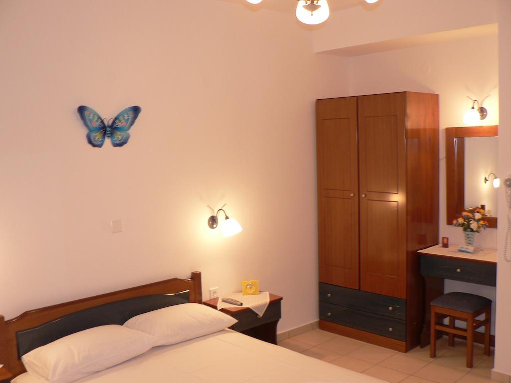 Stolidi Apartment Adamantas  Room photo
